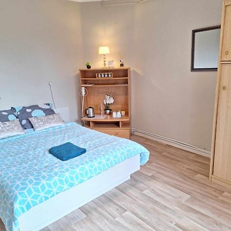 Eenvoudige Slaapkamer Герардсберген Екстериор снимка
